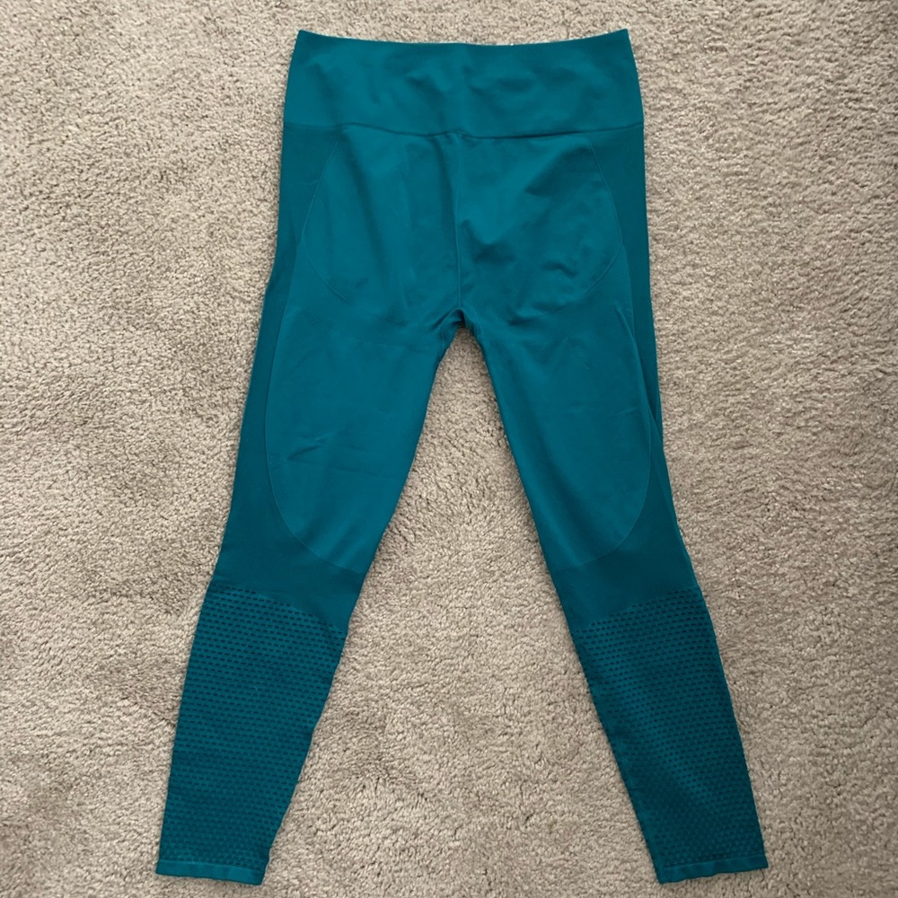 Workout pants